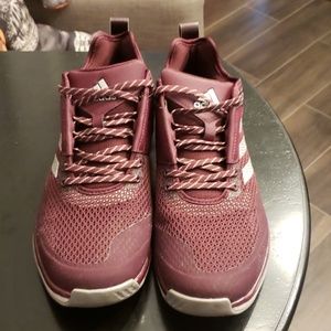 Adidas mens shoe sz 11.5